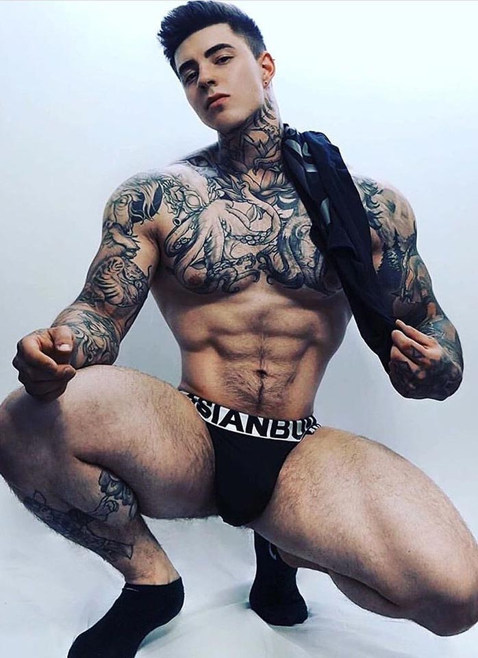 Jakipz (จาคิปซ์) นายแบบหนุ่ม รูปหล่อ สุดแฮนซั่ม พกของดีมาเต็มลำ สุดติ่ง ความสยิวใน Onlyfans