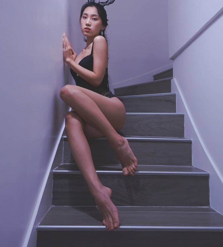 June Liu สาวหมวย เอวบาง ลีลาเด็ด นางเอกหนังผู้ใหญ่ แซ่บสุด เร่าร้อน เหนือคำบรรยาย - เปิดวาร์ป ไอ