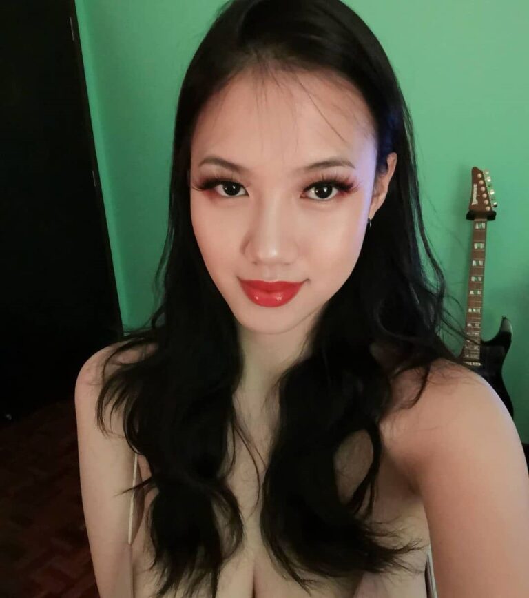 น้องนามิ namigonewild สาวทรงโตไฟหน้าใหญ่ ลีลาเร้าใจ แซ่บทะทุจอ - เปิด