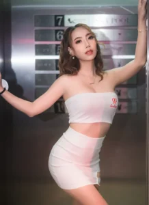 Moeily18