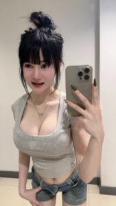Aphinya (7)